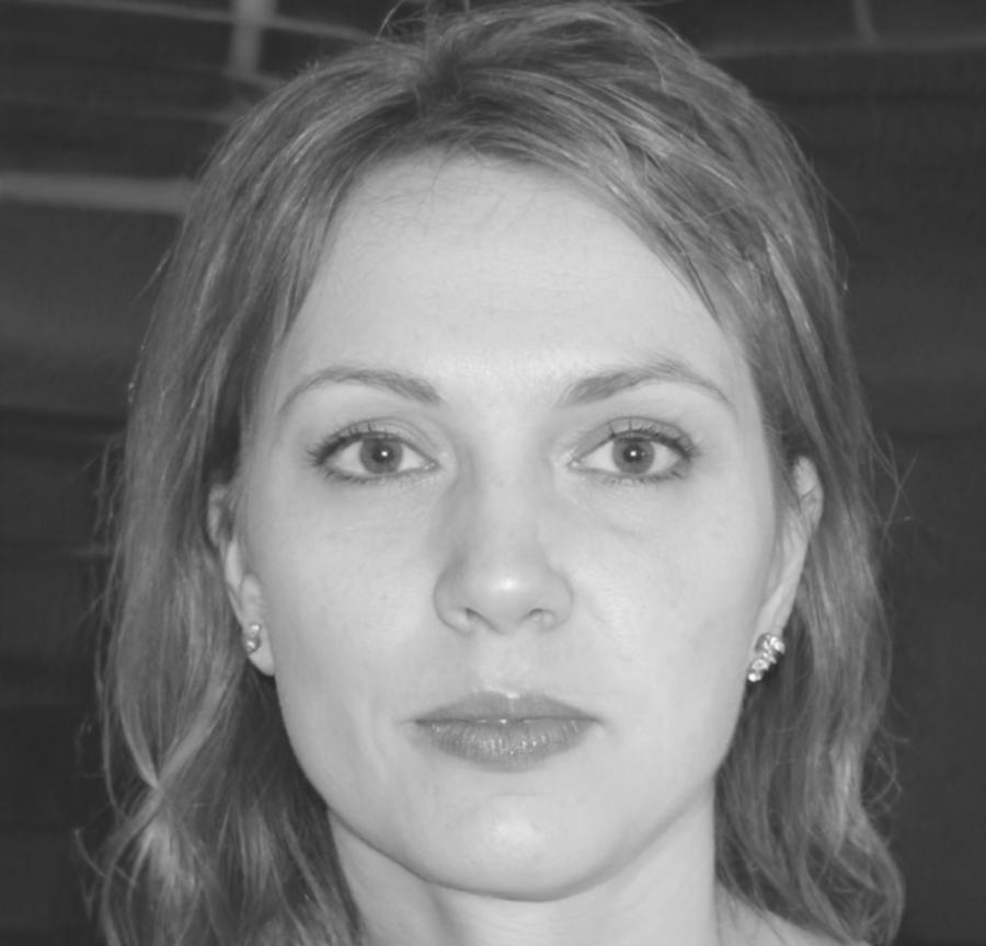 Instructora experta en finanzas personales